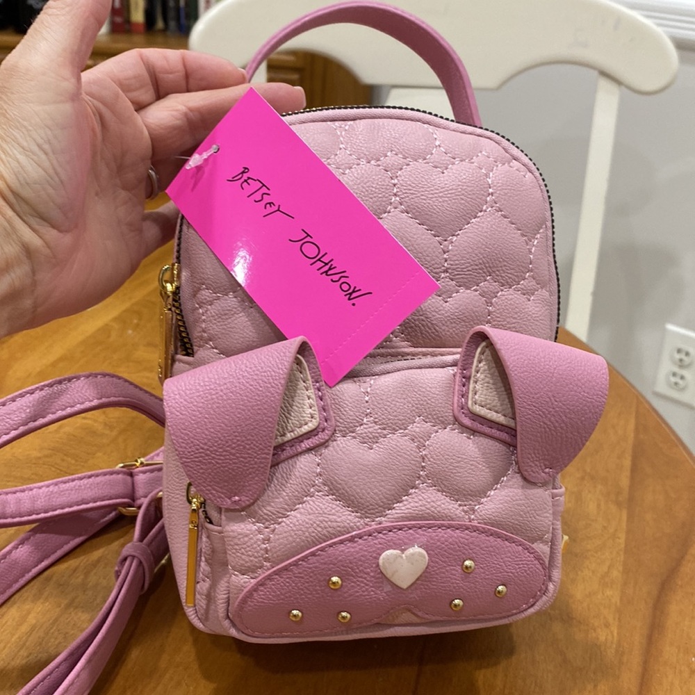NWT. Betsey Johnson, mini puppy backpack. - Picture 7 of 12